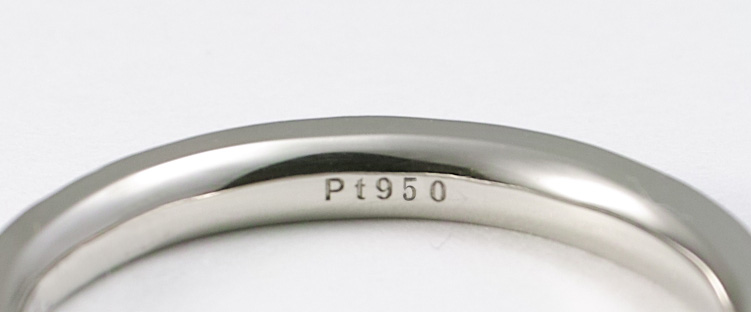 指輪 pt950 とは